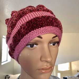 Handmade bini with pony tail hole